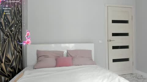 Snapshot of bab_boom chatting on 04/11/26, 02:38 Monica online show from 04/11/26, 02:38