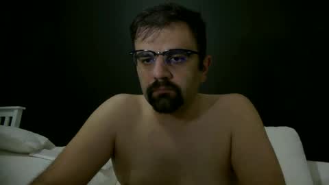Snapshot of babak581 chatting on 02/13/26, 06:48 babak581 online show from 02/13/26, 06:48