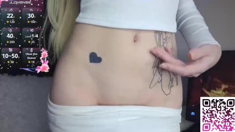 Snapshot of babbbyfoxx chatting on 09/08/25, 07:13 Foxy online show from 09/08/25, 07:13