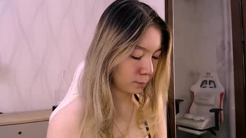 Cute Raby online show from 11/12/25, 02:39