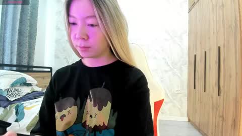 Snapshot of babby_rabbit_ chatting on 04/20/26, 10:07 Cute Raby online show from 04/20/26, 10:07