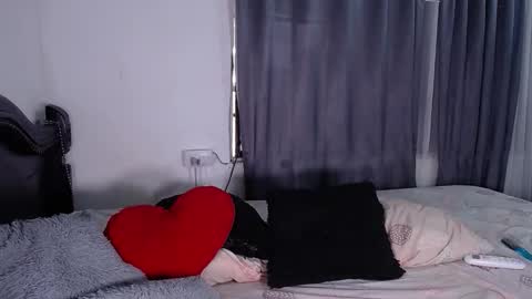 babby_swet online show from 11/04/25, 05:01