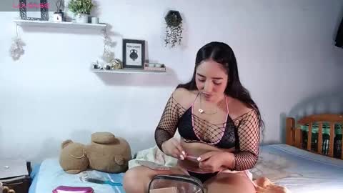 Snapshot of babby_swet chatting on 03/07/26, 12:02 babby_swet online show from 03/07/26, 12:02