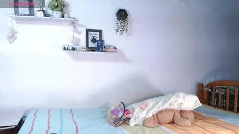 Snapshot of babby_swet chatting on 03/12/26, 11:49 babby_swet online show from 03/12/26, 11:49