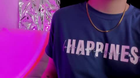 Queen B online show from 09/30/25, 05:29