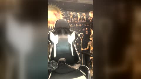 Snapshot of babecalvinwatts chatting on 02/07/26, 03:54 babecalvinwatts online show from 02/07/26, 03:54