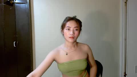 Snapshot of babedine chatting on 01/16/25, 12:42 babedine online show from 01/16/25, 12:42