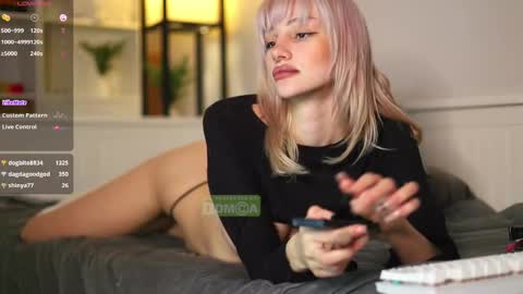 Hey  Im your angel Holly online show from 02/20/25, 11:21