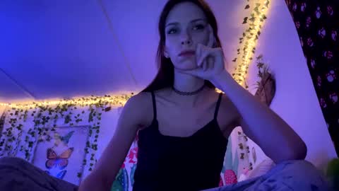 Fern Browning online show from 01/17/25, 03:12