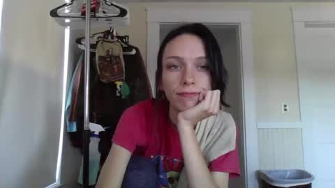 Fern Browning online show from 10/09/25, 01:53