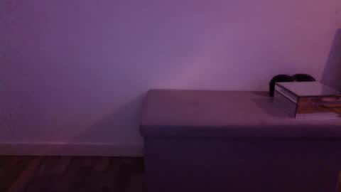 Snapshot of baby082023 chatting on 11/17/25, 08:14 baby082023 online show from 11/17/25, 08:14