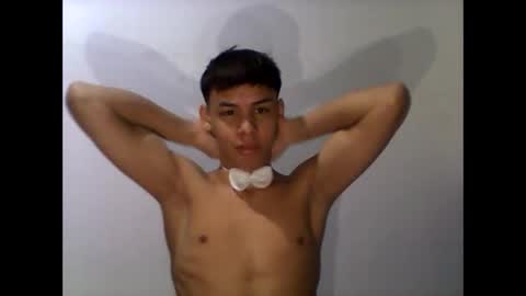 Snapshot of baby082311 chatting on 12/02/25, 12:38 baby082311 online show from 12/02/25, 12:38