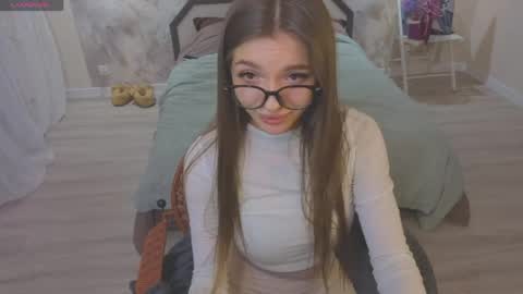 Snapshot of baby_bub chatting on 04/26/26, 08:28 Cristy online show from 04/26/26, 08:28