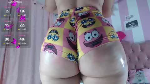 Snapshot of baby_candy22 chatting on 11/13/25, 01:26 zaleya online show from 11/13/25, 01:26