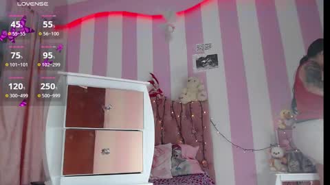 Snapshot of baby_candy22 chatting on 12/05/25, 11:08 zaleya online show from 12/05/25, 11:08