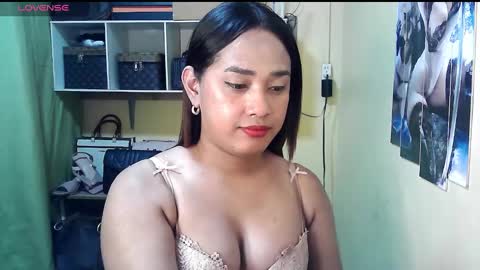 cassandra online show from 12/03/24, 11:24