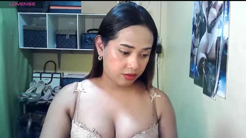 cassandra online show from 01/06/25, 08:24