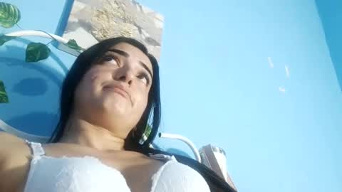 baby_dancer_21 online show from 12/17/24, 08:01