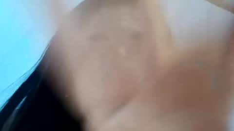 baby_dancer_21 online show from 12/20/24, 07:33