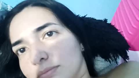 baby_dancer_21 online show from 12/30/24, 05:15