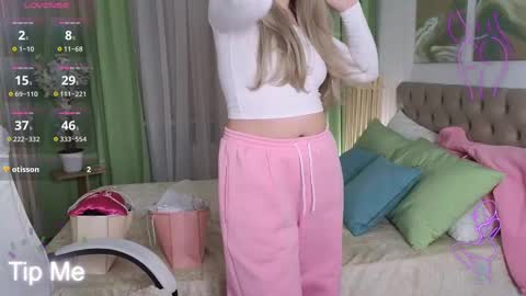 Snapshot of baby_debbie chatting on 03/12/25, 01:14 Debora online show from 03/12/25, 01:14