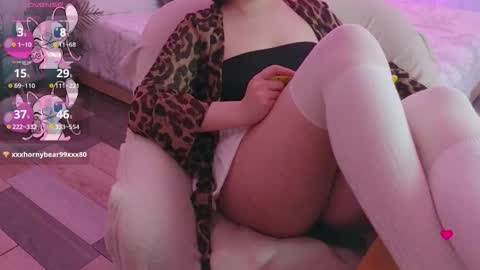 Snapshot of baby_debbie chatting on 11/29/25, 12:35 Debora online show from 11/29/25, 12:35