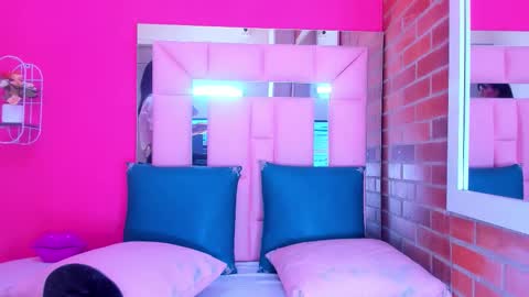 Snapshot of baby_doll_xoxo chatting on 02/15/26, 02:36 Baby online show from 02/15/26, 02:36