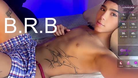 Snapshot of baby_dragun chatting on 01/24/25, 01:35   INDEPENDENT MODEL PLEASE HELP ME WITH A LIKE THANK YOU online show from 01/24/25, 01:35