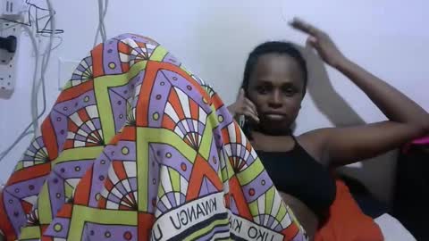 baby_fayyan online show from 11/08/25, 07:56