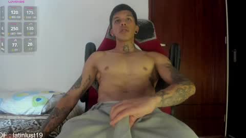 Snapshot of baby_gio chatting on 03/13/26, 06:47 OF GxoXabs online show from 03/13/26, 06:47