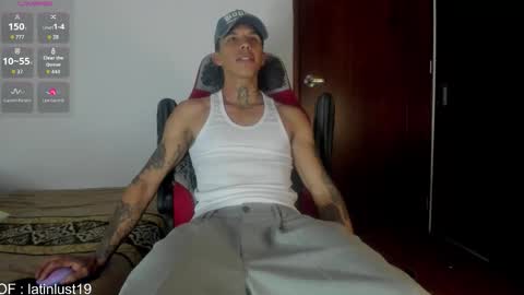 Snapshot of baby_gio chatting on 03/20/26, 04:06 OF GxoXabs online show from 03/20/26, 04:06