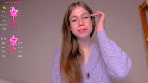 Kira online show from 03/04/25, 12:07