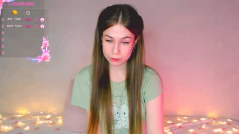 Kira online show from 12/17/25, 02:23