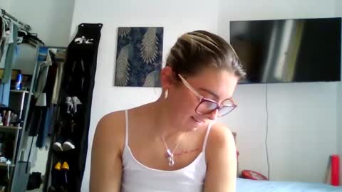 Snapshot of baby_girls2224 chatting on 04/23/26, 08:13 baby_girls2224 online show from 04/23/26, 08:13