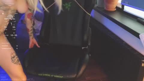 baby gopn1k online show from 01/24/25, 08:02