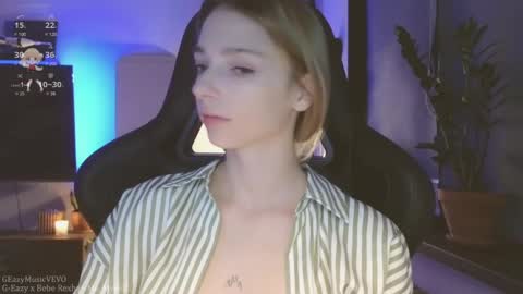 baby gopn1k online show from 01/27/25, 05:03