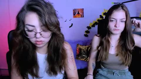 Snapshot of baby_hotte chatting on 11/06/25, 07:09 baby online show from 11/06/25, 07:09