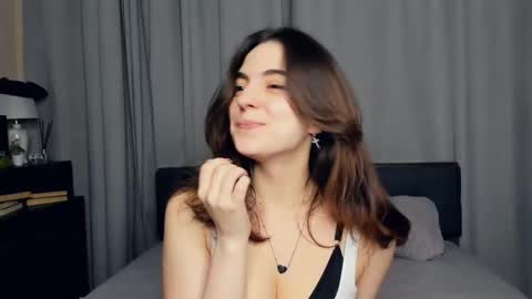 Snapshot of baby_is_ready chatting on 10/16/25, 07:09 Emily online show from 10/16/25, 07:09