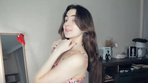 Snapshot of baby_is_ready chatting on 10/21/25, 07:09 Emily online show from 10/21/25, 07:09