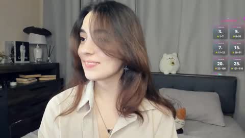 Snapshot of baby_is_ready chatting on 10/23/25, 07:07 Emily online show from 10/23/25, 07:07