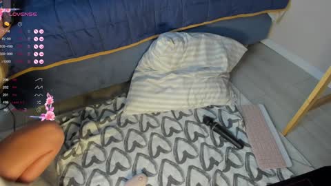 Snapshot of baby_jul1 chatting on 03/04/26, 12:11 JULY online show from 03/04/26, 12:11