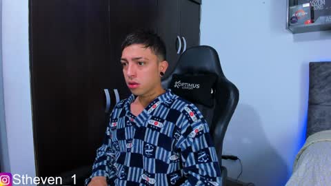 Junior       Independent Model online show from 12/11/24, 10:14