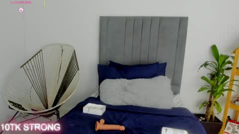 baby_keyshar online show from 06/02/26, 12:18