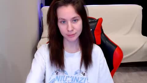 baby_kitte online show from 12/19/24, 06:34