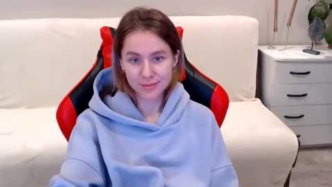 baby_kitte online show from 01/13/25, 06:27