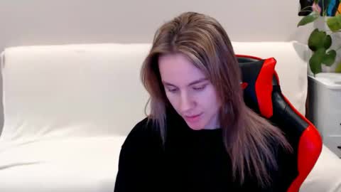 baby_kitte online show from 01/23/25, 05:45