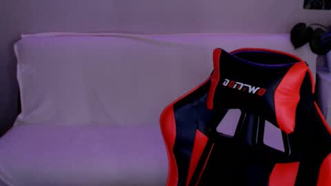 baby_kitte online show from 02/13/25, 09:20