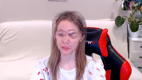 baby_kitte online show from 02/19/25, 05:49