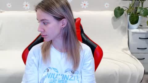 baby_kitte online show from 02/28/25, 04:10