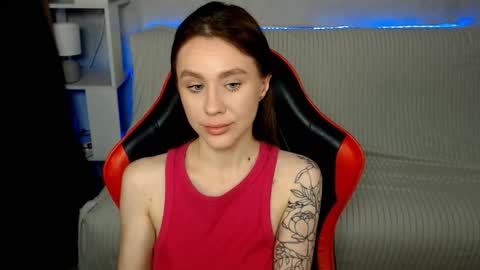 baby_kitte online show from 01/09/26, 12:52